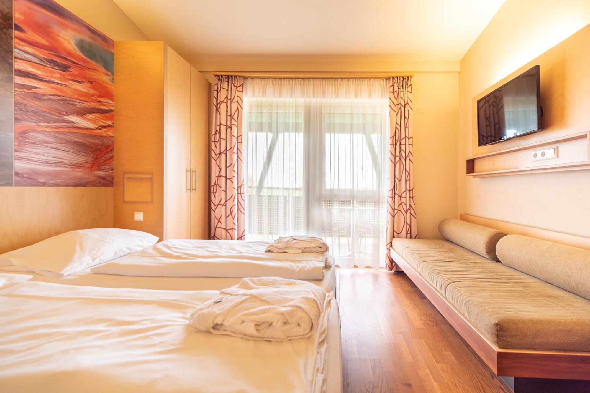 Vulkan Wellness Hotel & Camping Celldömölk المظهر الخارجي الصورة
